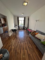 One bedroom available in female three bedroom apartment, Hradec Králové - 296769567_1971120953071205_858162573713079558_n