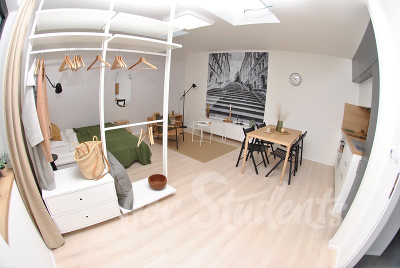 Very modern studio close to city centre of Brno (file DSC_0175.jpg)