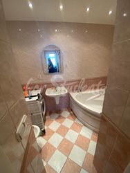 Spacious two bedroom apartment in New Town, Hradec Králové - WhatsApp-Image-2021-07-29-at-11-58-10-(21)