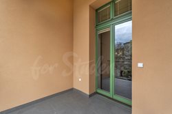 Fully furnished brand new one bedroom apartment in Tylovo nábřeží, Hradec Králové - DSC00158