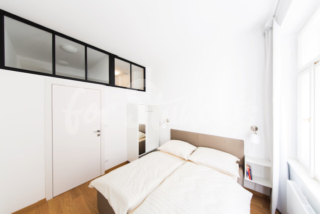One/Two bedroom apartment in Žižkov, Prague (file 371A8771.jpg)