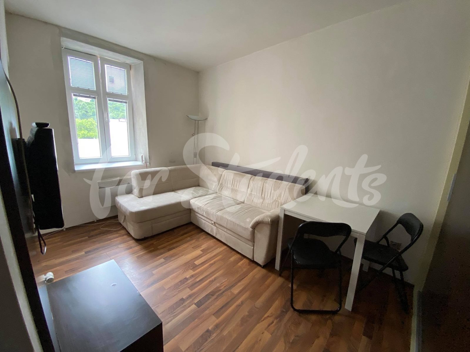 Cosy studio apartment in Holubova street, Prague