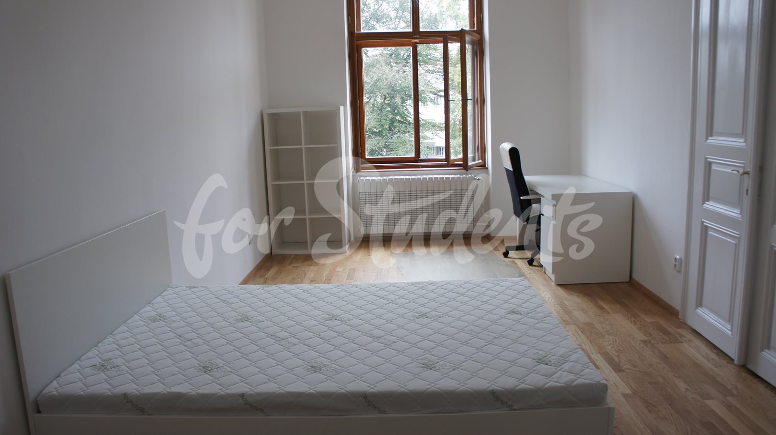 Three bedroom apartment in a student's house in the center of town, Hradec Králové