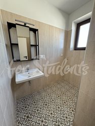 Four brand new room in a four bedroom female apartment in a student's house, Hradec Králové - 645