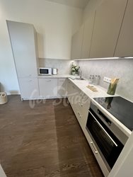 Fully furnished brand new one bedroom apartment in Tylovo nábřeží, Hradec Králové - IMG_2264