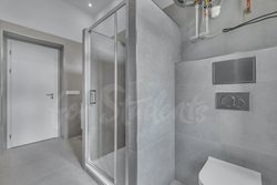 Fully furnished brand new one bedroom apartment in Tylovo nábřeží, Hradec Králové - DSC00115