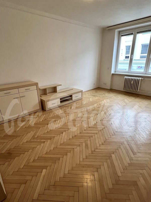 Two bedroom apartment in New Town, Hradec Králové (file IMG_8404.jpg)