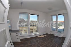 One bedroom apartment with a terrace - obyvak