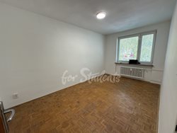 Spacious three bedroom apartment, Brno - IMG_4151