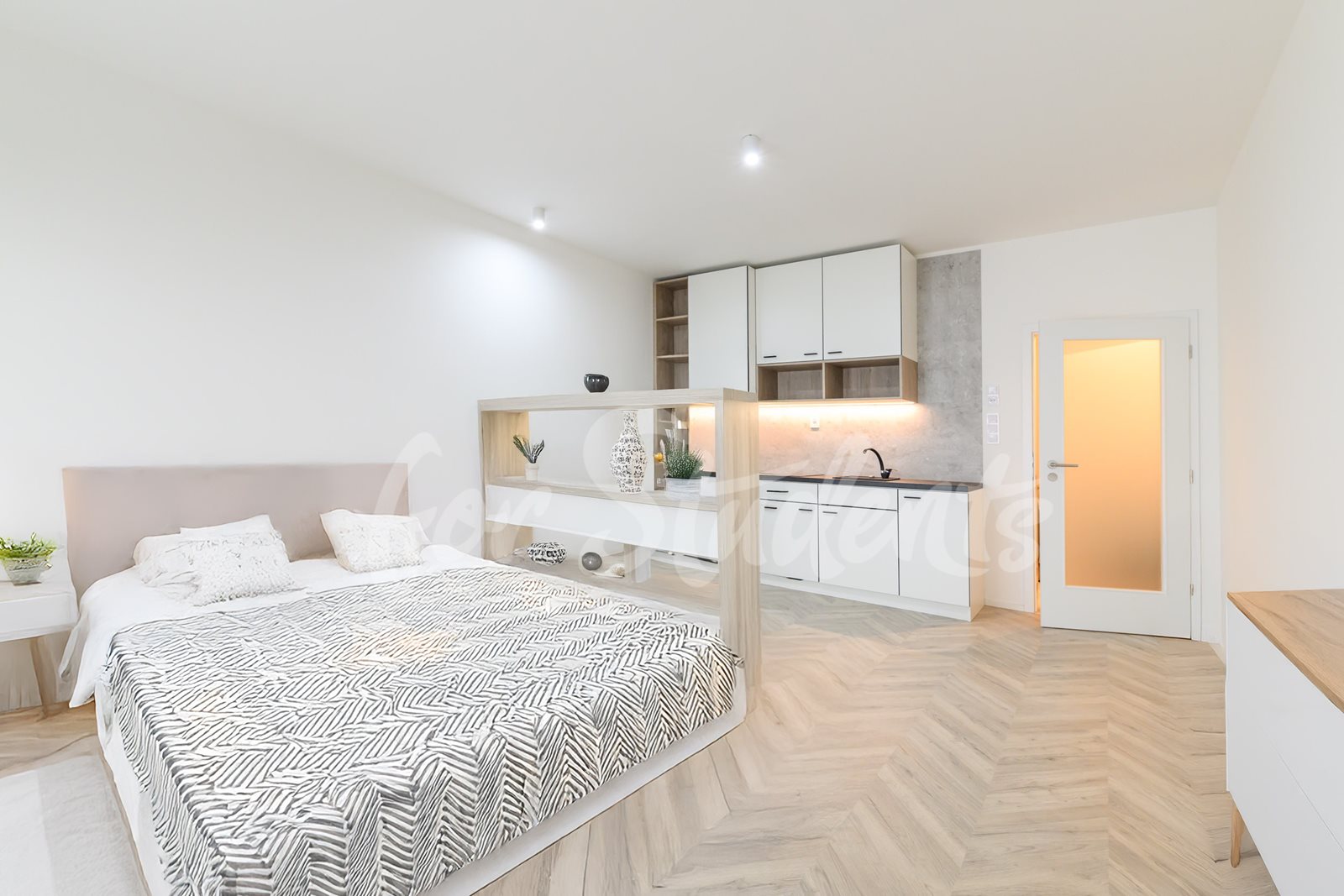 Brand new apartment with a patio, Brno