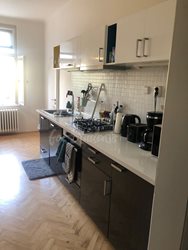 One bedroom available in female three bedroom apartment in Budečská street, Prague - IMG-20220620-WA0000