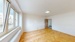 Newly reconstructed three bedroom apartment near city center, Hradec Králové - Tomio-09032023_181139