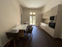 Fully furnished brand new two bedroom apartment with garden in Tylovo nábřeží, Hradec Králové - IMG_8523