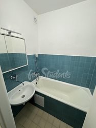 Spacious three bedroom apartment, Brno - IMG_4152