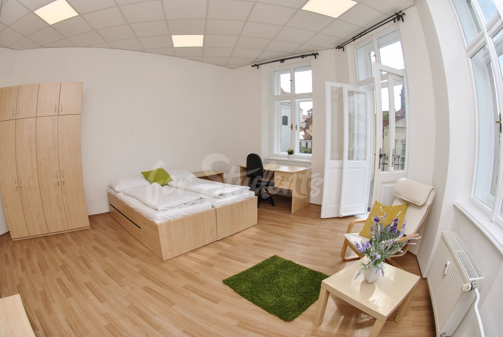 One bed for female available in a shared room, Brno
