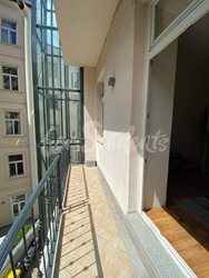 One room with a private bathroom in a spacious four bedroom apartment in the city center, Prague  - 106399931_987987014966325_2192367088859636862_n