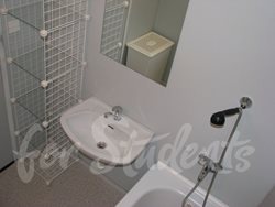 One bedroom apartment with living room and separate kitchen near the hospital, Hradec Králové - pronajem07