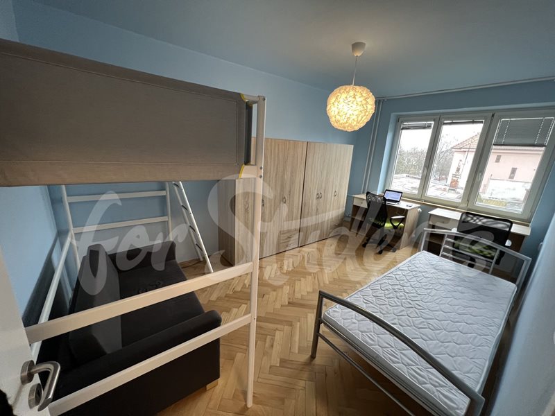 Two bedroom apartment in Třída SNP, Hradec Králové (file IMG_8184.jpg)