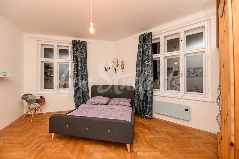 Spacious two bedroom apartment near the 1st Faculty of Medicine, Hradec Králové (file bb5f3e80-cb23-4fea-a393-eddca1f3857e.jpg)