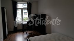 One bedroom available in female three bedroom apartment, Hradec Králové - 20150921_091134