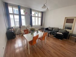 Spacious three bedroom apartment in the Old Town, Hradec Králové - IMG_8056