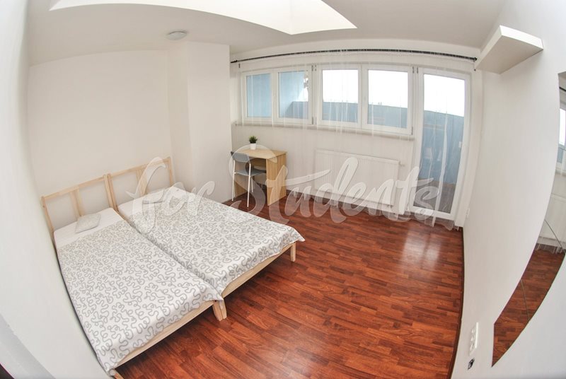 Apartment 2+kk maisonette to rent in Brno  (file loznice2.jpg)