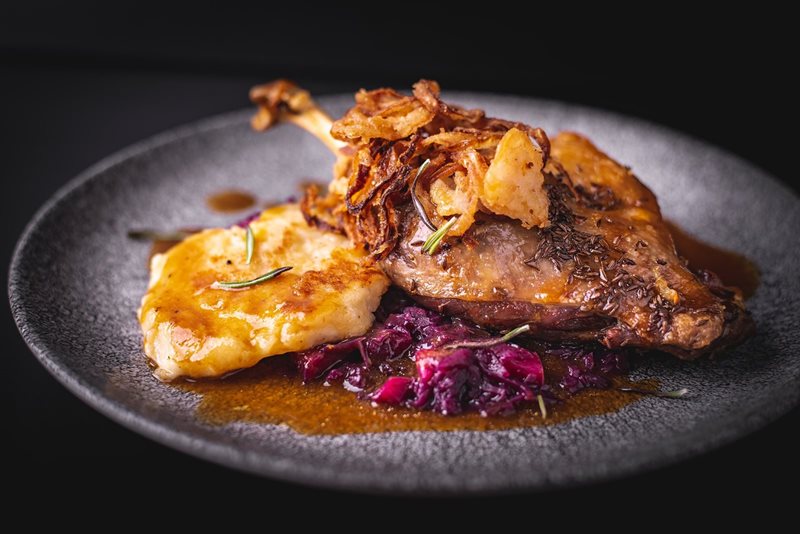 roast-goose-3790417_1920.jpg