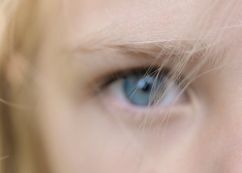 blonde-hair-blur-close-up-591650.jpg