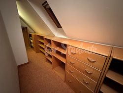 Spacious two bedroom apartment in a family house, Prague - 1550e668-796a-454b-8702-ef54d2316966