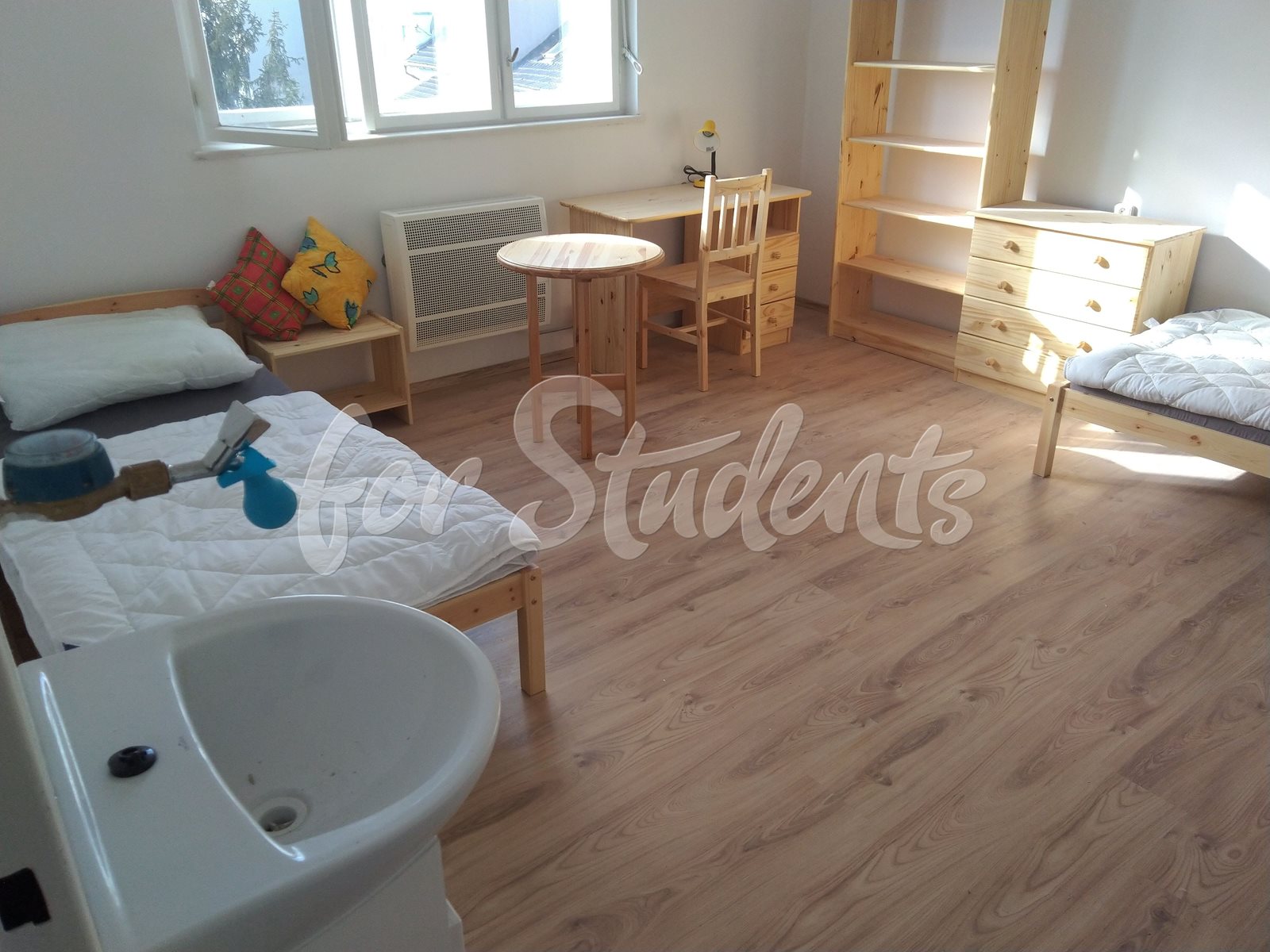 One room available in a three bedroom apartment, Brno