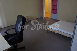 Two rooms available for male students in four bedroom apartment in Old Town, Hradec Králové - DSC02759