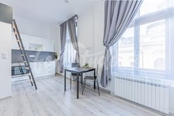 Newly bright reconstructed studio apartment in city centre, Hradec Králové - OFFICE-06-pokoj-d