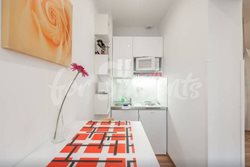 Modern studio apartment in New Town, Prague - kuchynsky-kout-2