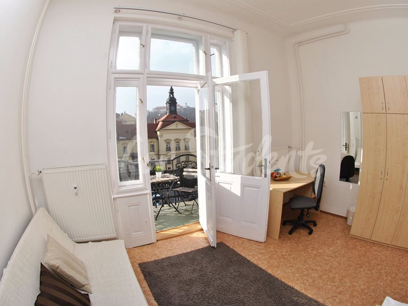 One bedroom available in a shared apartment on Dominikánské  náměstí, Brno  (file C_0147.jpg)