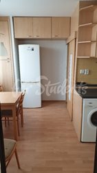 Spacious four bedroom apartment, Brno - 20211108_114827_kuchyne
