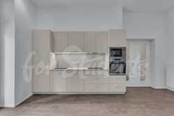 Brand new luxurious two bedroom apartment in city centre with terrace and garden, Hradec Králové - DSC09804