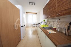 One bed in shared bedroom for female available in shared apartment near by Campus, Brno - SC_1139