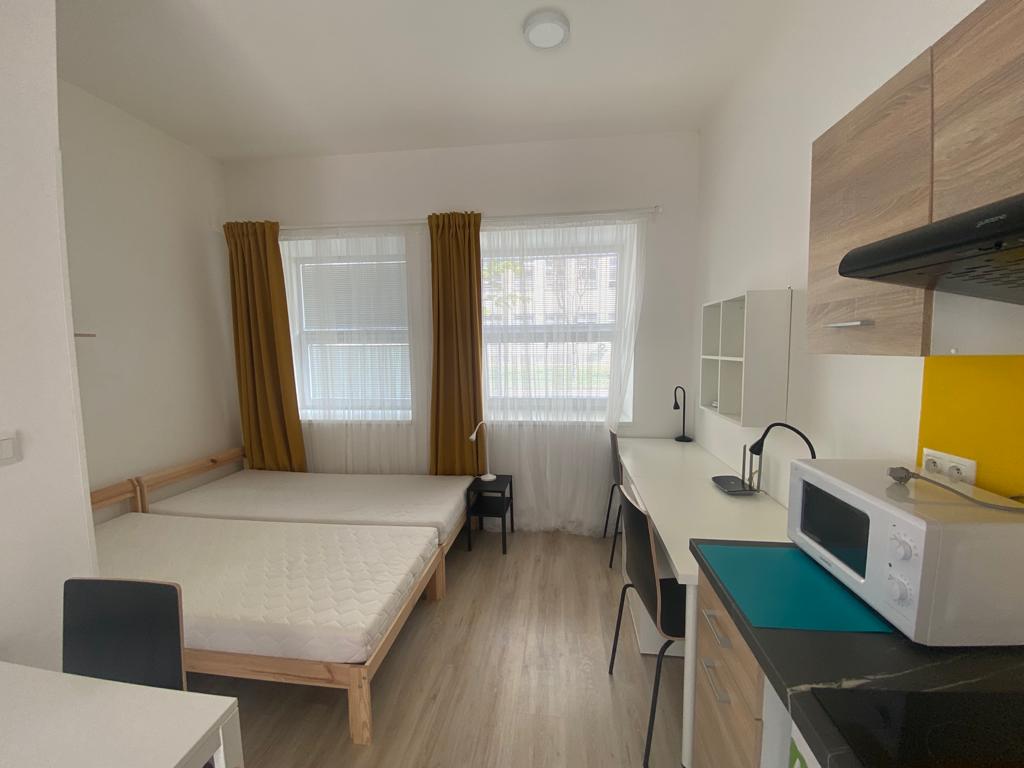 New Studio close to city center-Brno