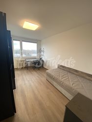 Four rooms available in four bedroom apartment near the city center, Hradec Králové - IMG_4629