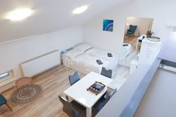 Very modern maisonette apartment in Brno City (Veveří district) - 9940b555c4_3b89419185f3086eba796bbcaae5cd12