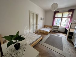 One room available in a four bedroom shared apartment on Buzulucká street, Hradec Králové - IMG_2210