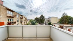 Newly reconstructed three bedroom apartment near city center, Hradec Králové - Tomio-09032023_181001
